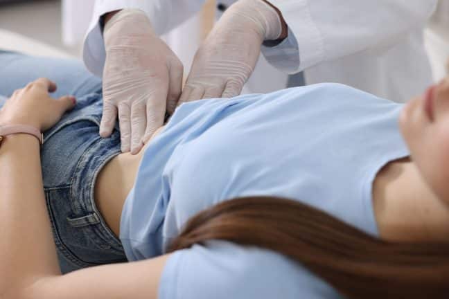 ai-probleme-digestive-frecvente-afla-cand-e-momentul-sa-vezi-un-doctor-gastroenterolog