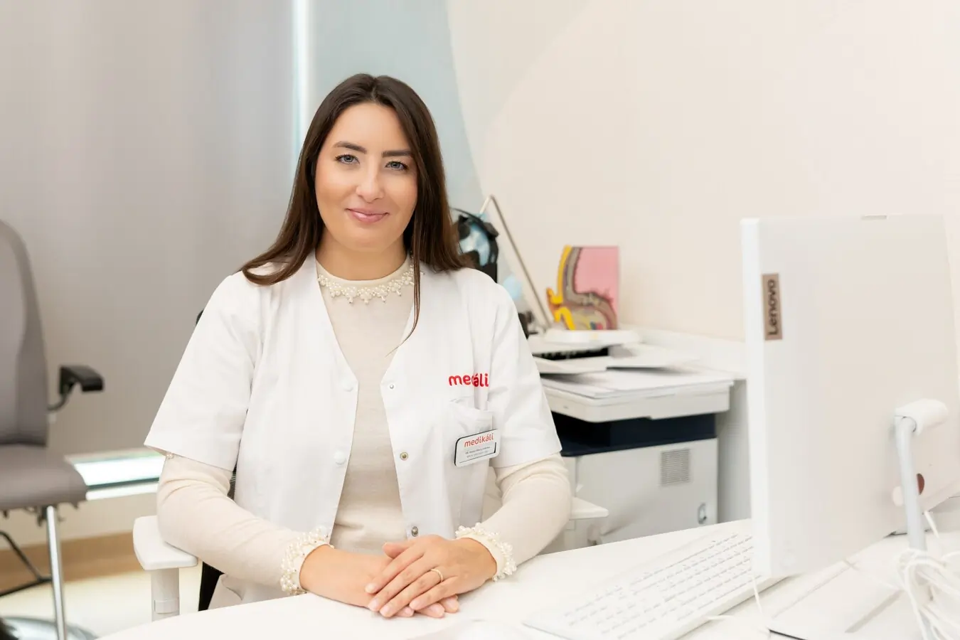 Dr. Maria Stefan